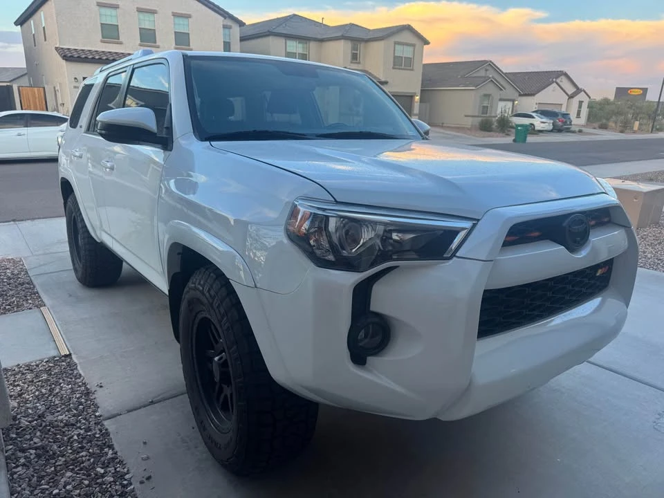 2014 Toyota 4Runner 5th Gen - Image 2 of 3
