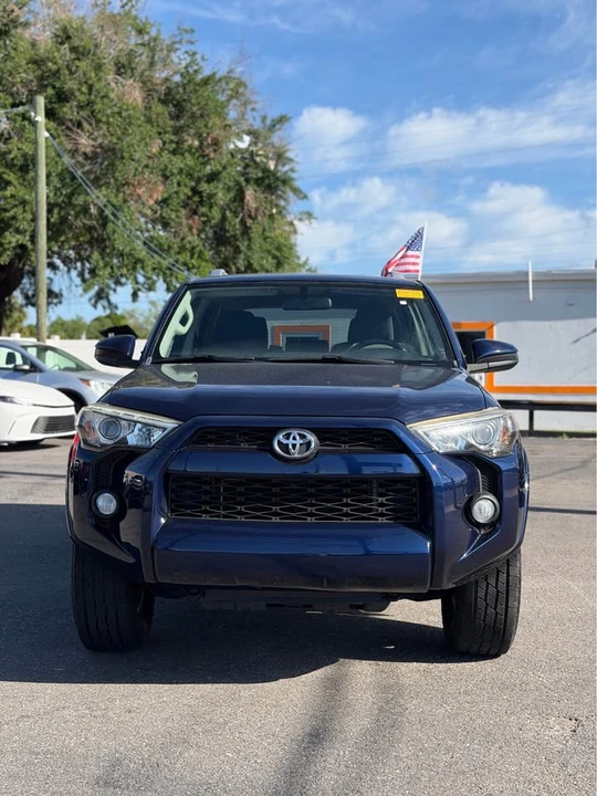 2014 Toyota 4Runner 5th Gen - Image 5 of 9