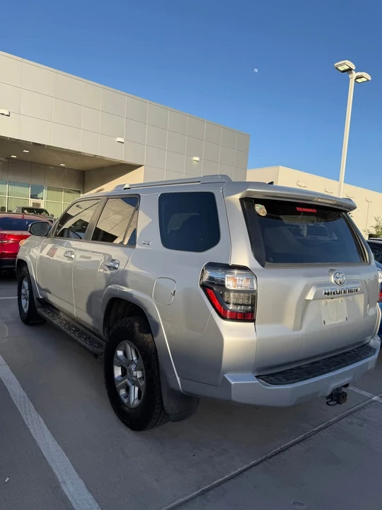 2014 Toyota 4Runner 5th Gen - Image 6 of 8