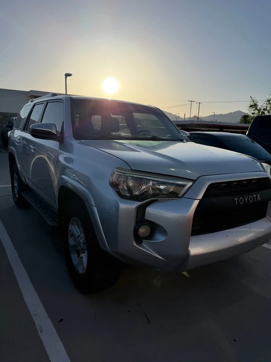 2014 Toyota 4Runner 5th Gen - Image 2 of 8