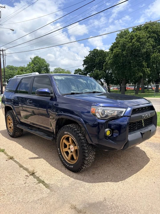 2014 Toyota 4Runner 5th Gen - Image 3 of 19