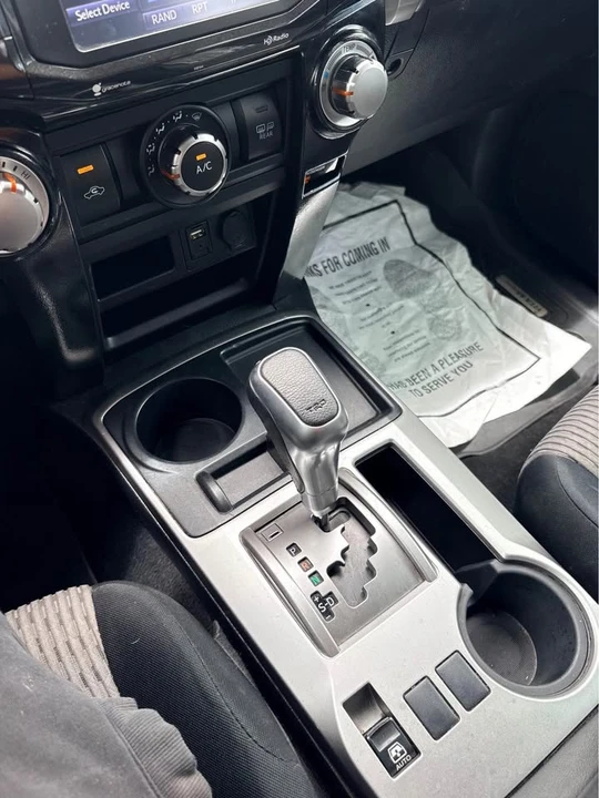2014 Toyota 4Runner 5th Gen - Image 14 of 19