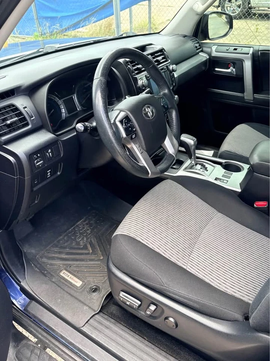 2014 Toyota 4Runner 5th Gen - Image 16 of 19
