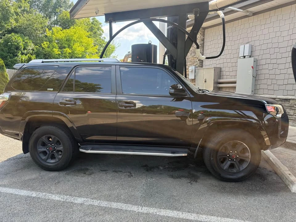 2014 Toyota 4Runner 5th Gen - Image 4 of 8