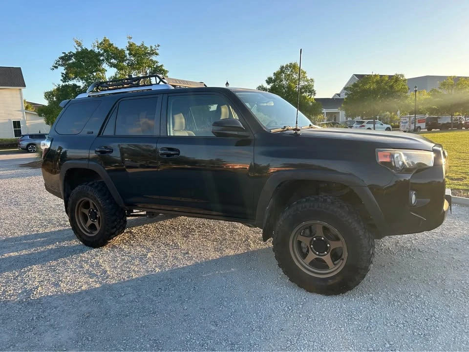 2014 Toyota 4Runner 5th Gen - Image 3 of 7