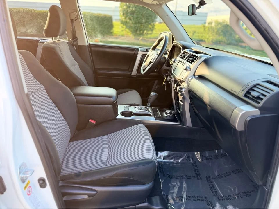 2014 Toyota 4Runner 5th Gen - Image 13 of 19