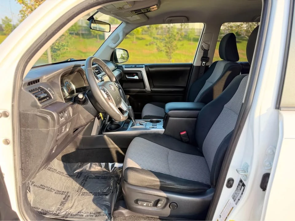 2014 Toyota 4Runner 5th Gen - Image 6 of 19