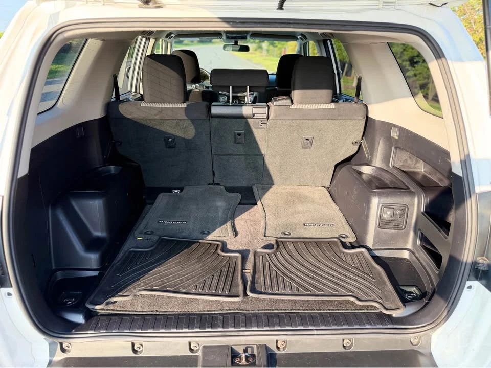 2014 Toyota 4Runner 5th Gen - Image 15 of 19