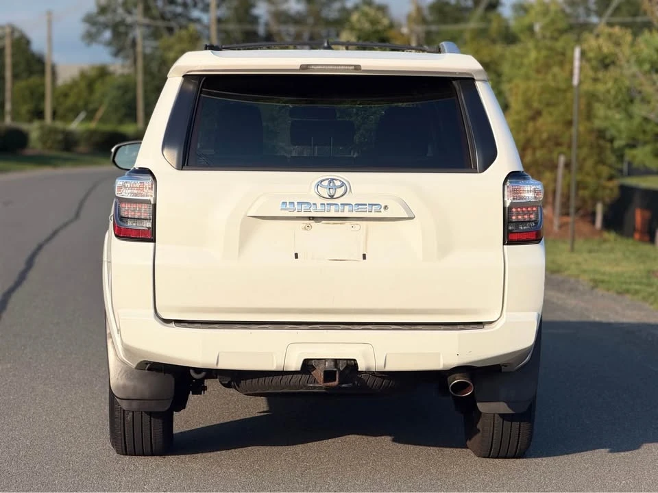 2014 Toyota 4Runner 5th Gen - Image 4 of 19
