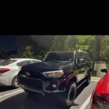 2014 Toyota 4Runner SR5 Sport Utility 4D