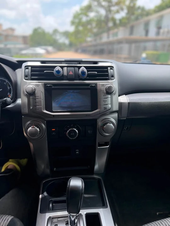 2014 Toyota 4Runner 5th Gen - Image 6 of 19