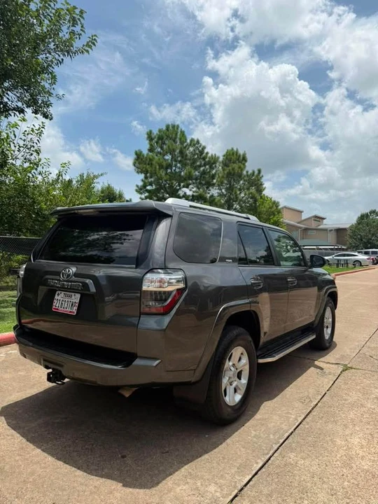 2014 Toyota 4Runner 5th Gen - Image 15 of 19