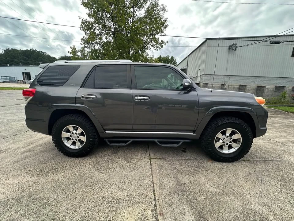 2014 Toyota 4Runner 5th Gen - Image 7 of 17