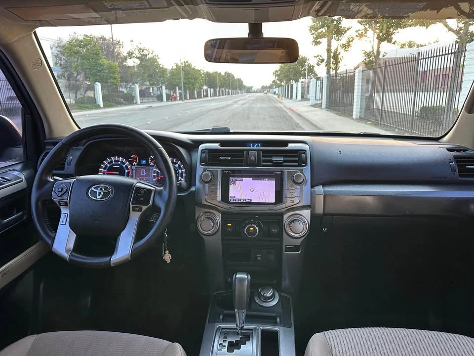 2014 Toyota 4Runner 5th Gen - Image 15 of 19