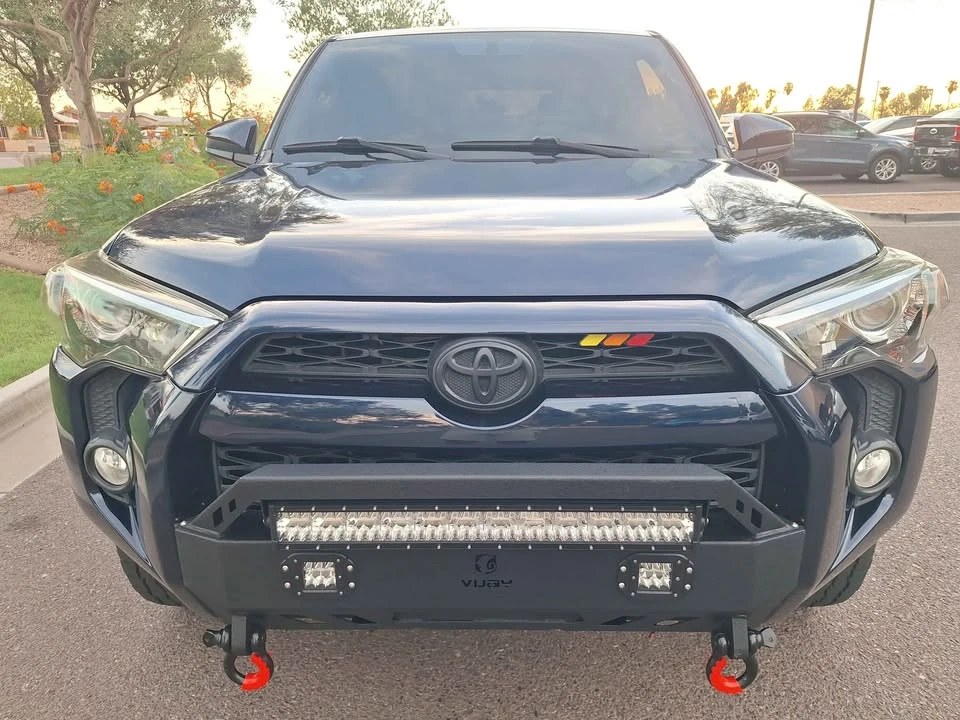 2014 Toyota 4Runner 5th Gen - Image 5 of 10