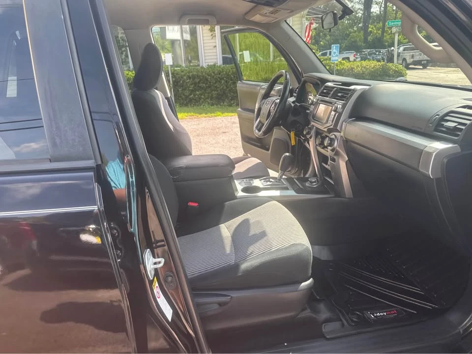 2014 Toyota 4Runner 5th Gen - Image 14 of 20