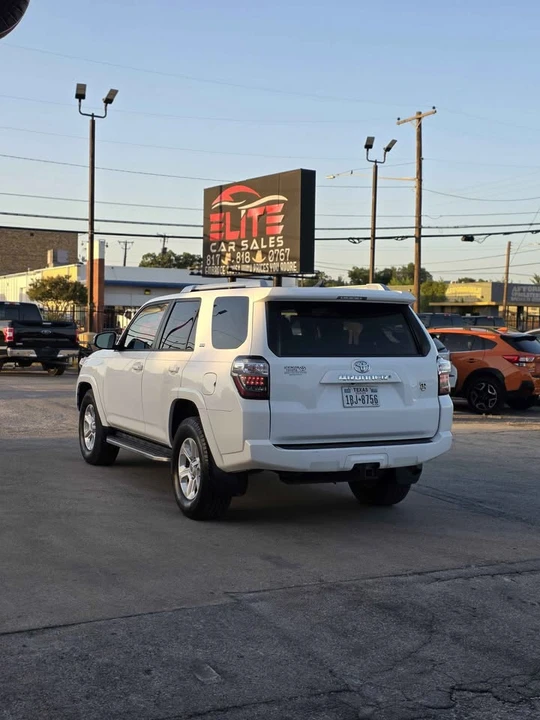 2014 Toyota 4Runner 5th Gen - Image 5 of 20