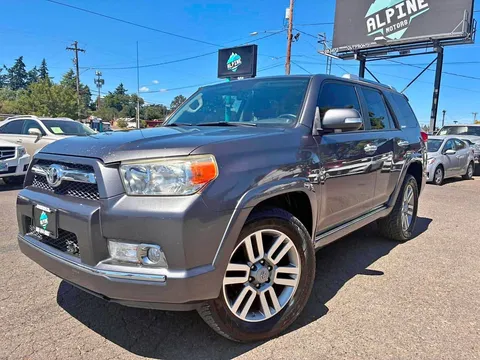 2014 Toyota 4Runner SR5 Sport Utility 4D