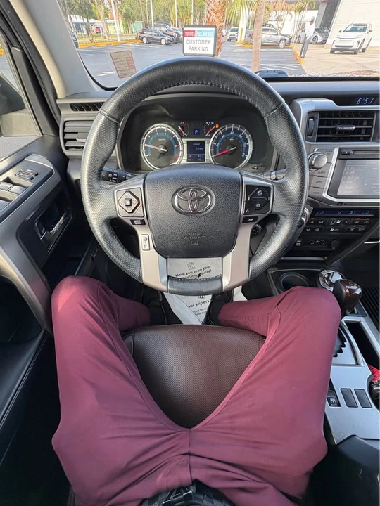2014 Toyota 4Runner 5th Gen - Image 7 of 9