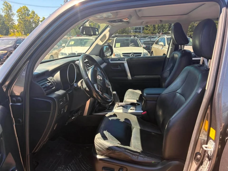2014 Toyota 4Runner 5th Gen - Image 7 of 10