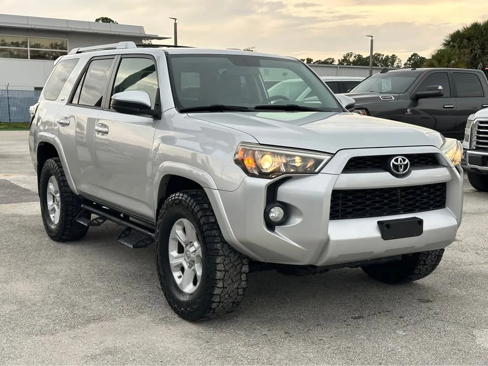 2014 Toyota 4Runner 5th Gen - Image 8 of 16