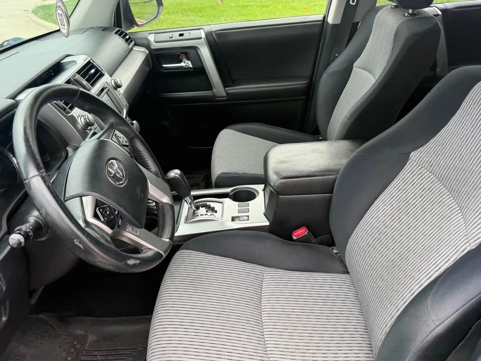 2014 Toyota 4Runner 5th Gen - Image 13 of 16