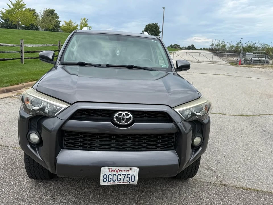 2014 Toyota 4Runner 5th Gen - Image 8 of 16