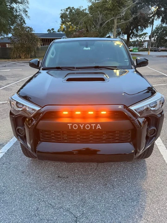 2014 Toyota 4Runner 5th Gen - Image 4 of 16