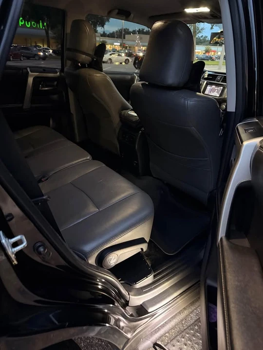 2014 Toyota 4Runner 5th Gen - Image 11 of 16