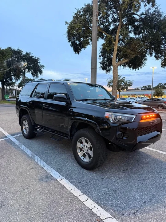 2014 Toyota 4Runner 5th Gen - Image 2 of 16