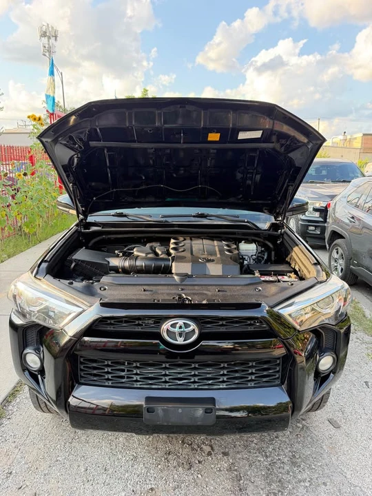 2014 Toyota 4Runner 5th Gen - Image 6 of 20