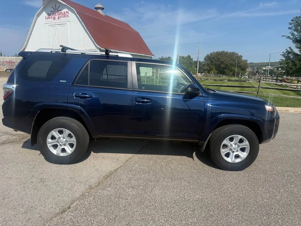 2014 Toyota 4Runner 5th Gen - Image 6 of 14