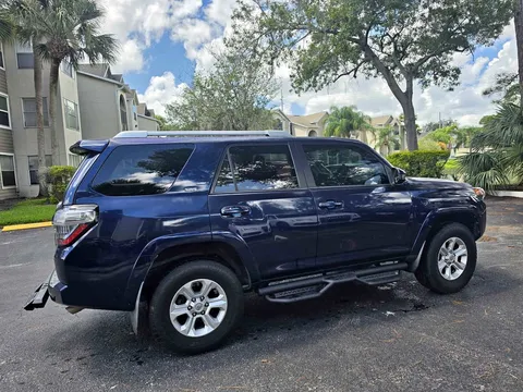 2014 Toyota 4Runner SR5 Sport Utility 4D
