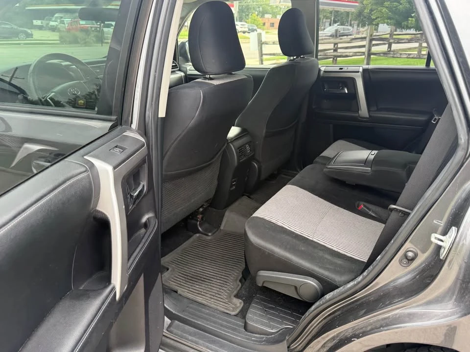 2014 Toyota 4Runner 5th Gen - Image 9 of 16