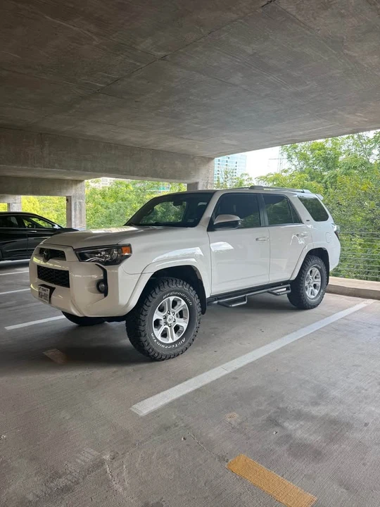 2014 Toyota 4Runner 5th Gen - Image 3 of 10