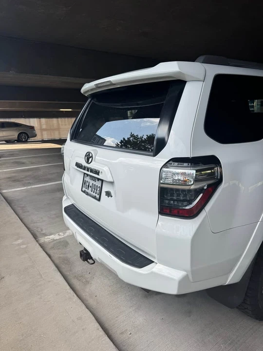 2014 Toyota 4Runner 5th Gen - Image 4 of 10