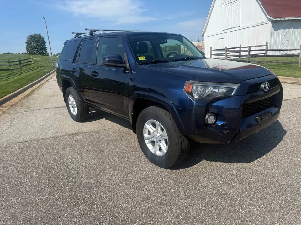 2014 Toyota 4Runner 5th Gen - Image 7 of 14