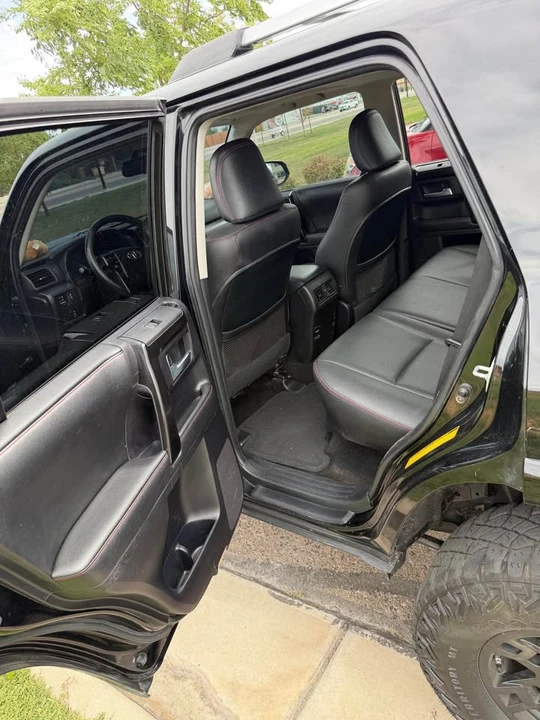 2014 Toyota 4Runner 5th Gen - Image 9 of 10