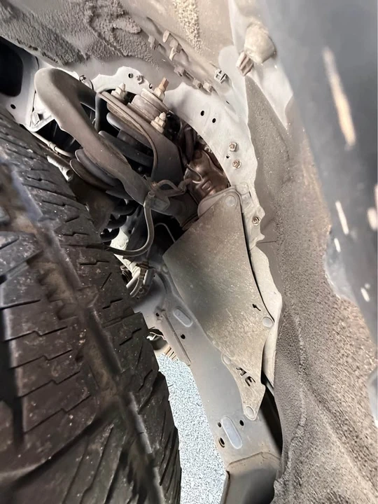 2014 Toyota 4Runner 5th Gen - Image 15 of 16
