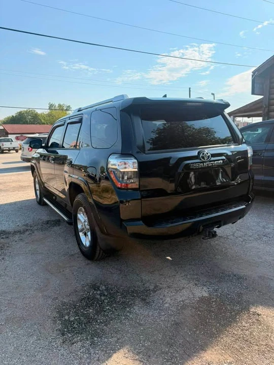 2014 Toyota 4Runner 5th Gen - Image 4 of 11
