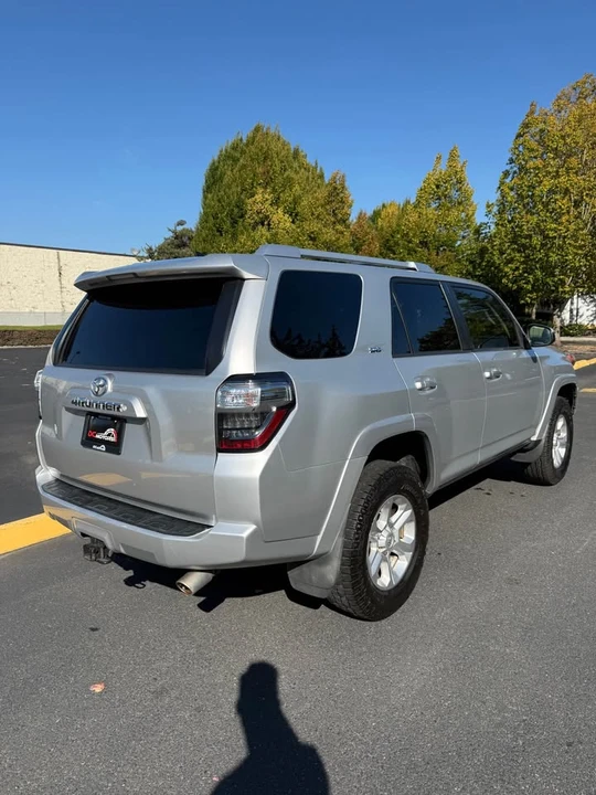 2014 Toyota 4Runner 5th Gen - Image 6 of 17
