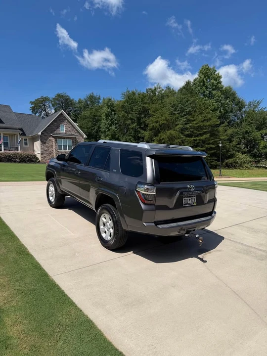 2014 Toyota 4Runner 5th Gen - Image 5 of 16