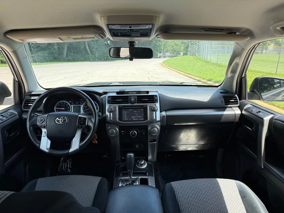 2014 Toyota 4Runner 5th Gen - Image 11 of 16
