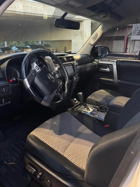2014 Toyota 4Runner 5th Gen - Image 8 of 10