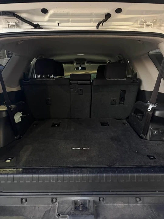 2014 Toyota 4Runner 5th Gen - Image 5 of 10