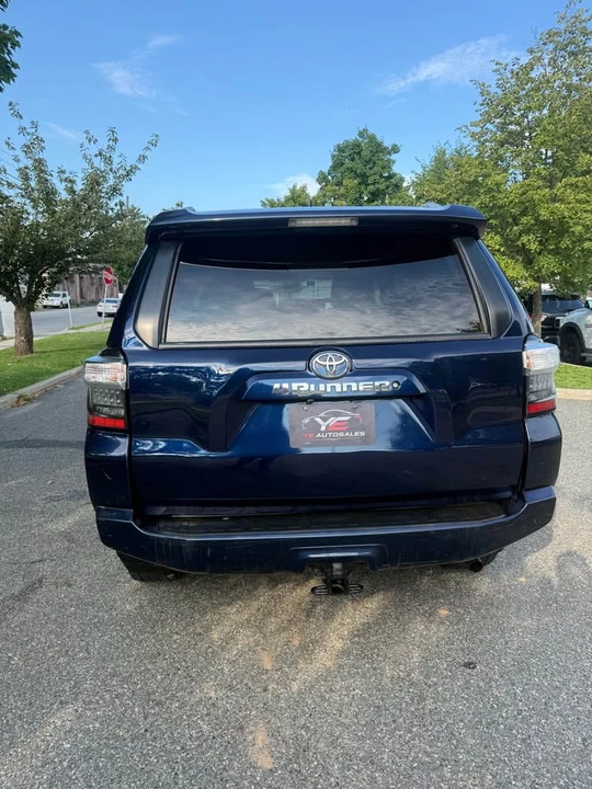 2014 Toyota 4Runner 5th Gen - Image 3 of 11