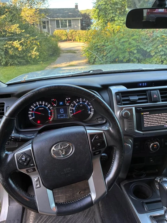 2014 Toyota 4Runner 5th Gen - Image 15 of 20