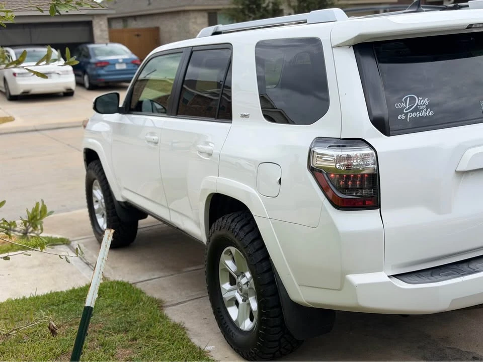 2014 Toyota 4Runner 5th Gen - Image 5 of 7