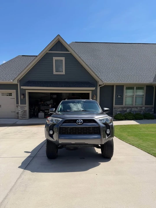 2014 Toyota 4Runner 5th Gen - Image 2 of 16