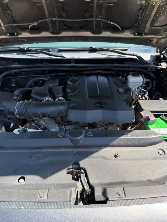 2014 Toyota 4Runner 5th Gen - Image 9 of 16